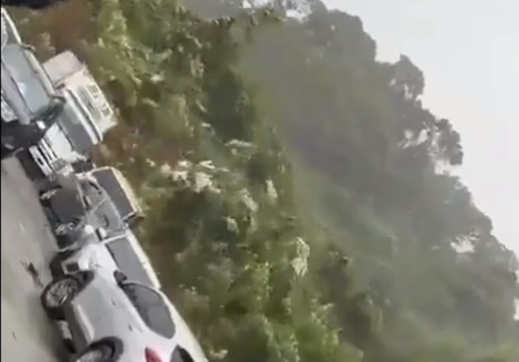 Momento exacto del alud de tierra en Colombia