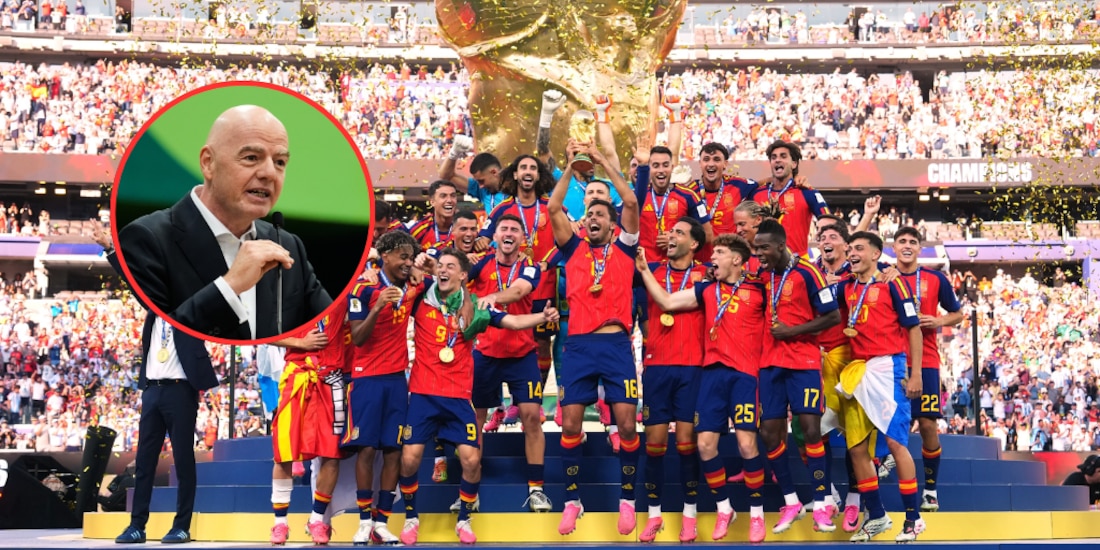 España levantando la Copa del Mundo.