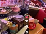 Los jóvenes lamen los platillos y los devuelven a las bandas giratorias en los restaurantes de sushi en Japón.