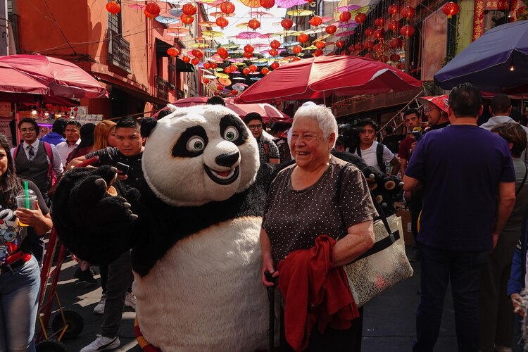 Año Nuevo Chino inunda de prosperidad la CDMX