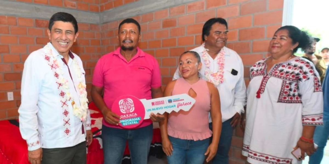 El mandatario estatal, Salomón Jara Cruz, acudió de manera directa a supervisar la entrega del equipamiento patrimonial.
