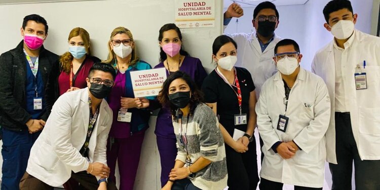 "Las urgencias en salud mental son todas las situaciones transitorias que alteran las funciones psíquicas", señaló Lucía Ledesma Torres, jefa nacional de Salud Mental.