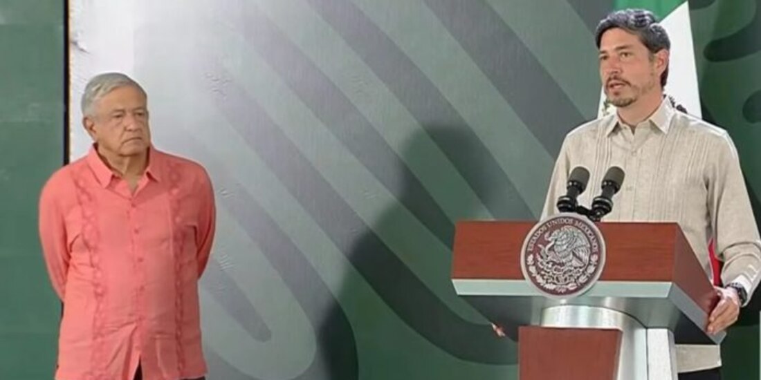 "Se puso el nombre de México en alto", dice AMLO sobre labor de Pablo Monroy como embajador de Perú.