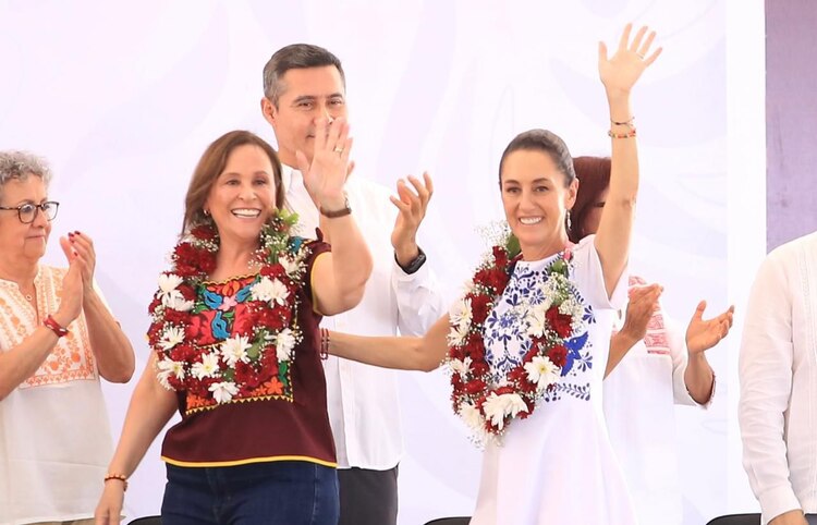 La gobernadora de Veracruz, Rocío Nahle, y la presidenta Claudia Sheinbaum.