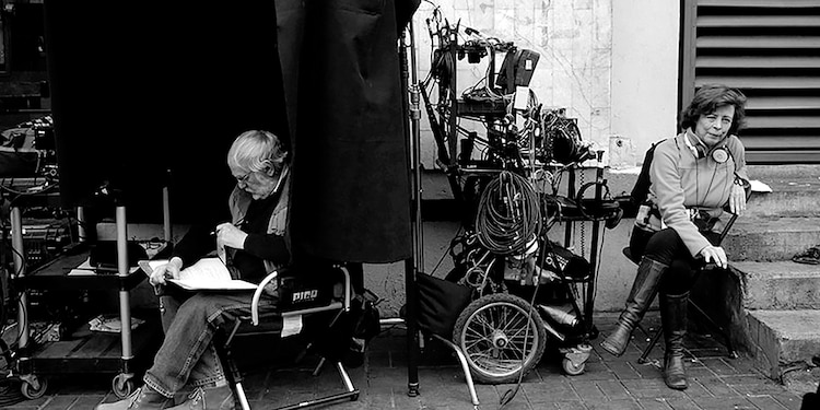 Arturo Ripstein y Paz Alicia Garciadiego en el set de rodaje de su película La calle de la amargura (2015).