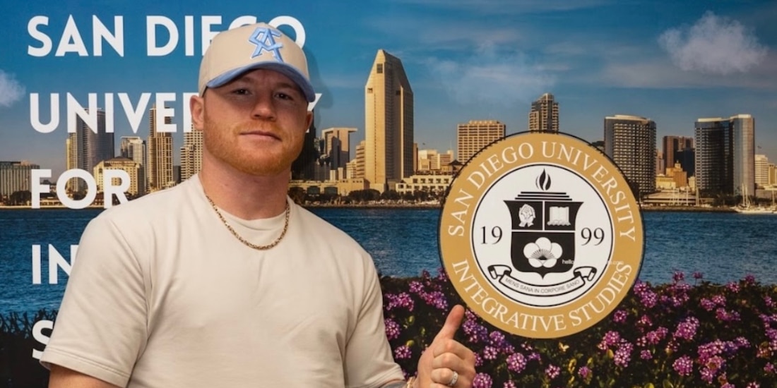 Canelo Álvarez en su primer día de universidad
