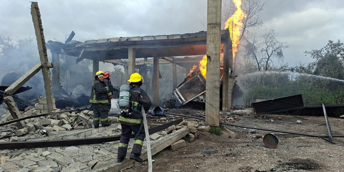 Cuatro pipas de gas explotaron en Tepeaca, Puebla
