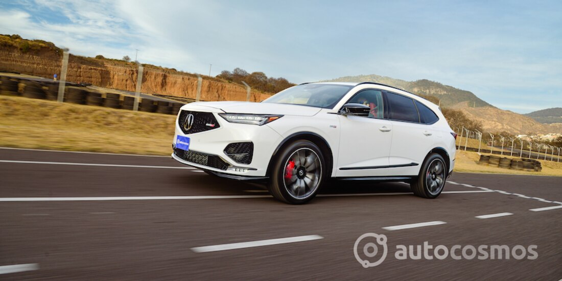 Tracción Integral (Super Handling AWD con distribución vectorial de torque)