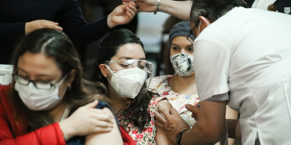 Este viernes inicia en Chiapas la vacunación contra COVID-19 para mayores de 18 años.