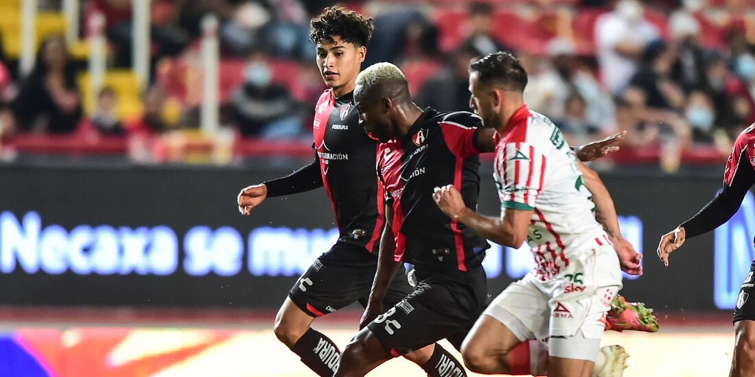 El duelo más reciente entre Atlas y Necaxa fue el pasado 17 de septiembre, cuando los rojinegros se impusieron 3-0 en el Estadio Victoria.