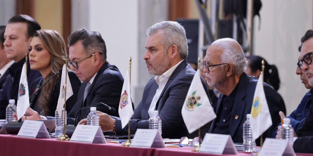 Alfredo Ramírez Bedolla destaca iniciativa de combate a la extorsión.