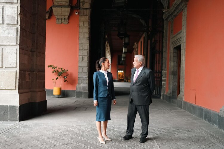 Claudia Sheinbaum y AMLO.