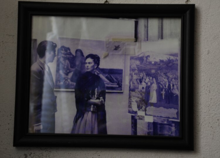 El pintor con su maestra Frida Kahlo.