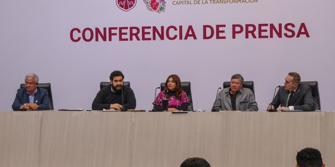 Clara Brugada durante la conferencia de prensa