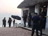 Tras persecución, matan a balazos a un hombre en playa de Acapulco.