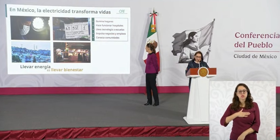 La Presidenta de México junto a la titular de la CFE.
