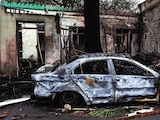 EL PRESUNTO auto-bomba, ayer.
