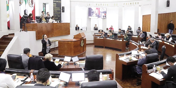 Sesión Ordinaria del Congreso de San Luis Potosí, el 15 de diciembre.