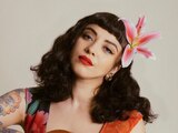 Mon Laferte confiesa que intentó quitarse la vida: "Tomo antidepresivos y estoy dándole pecho a mi bebé"