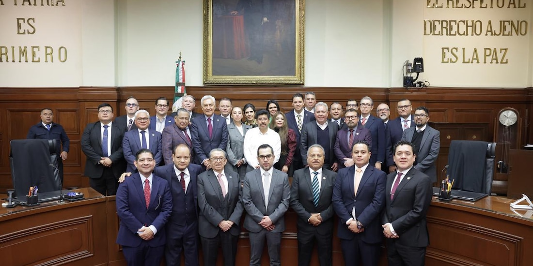 Defensa de derechos de la burocracia se mantiene vigente, afirma FSTSE