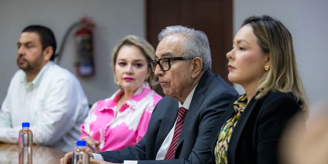 Rubén Rocha Moya , gobernador de Sinaloa