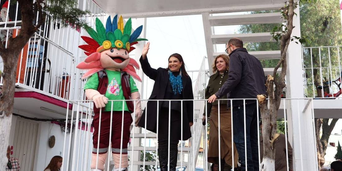 Clara Brugada entrega 3 Unidades Habitacionales mejoradas por programa Otoch.