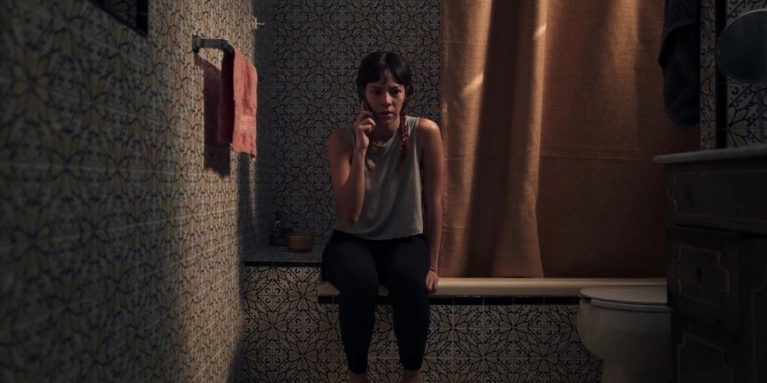 Ruth Ramos construye a una víctima resiliente en Psicópata: El asesino del conejo blanco