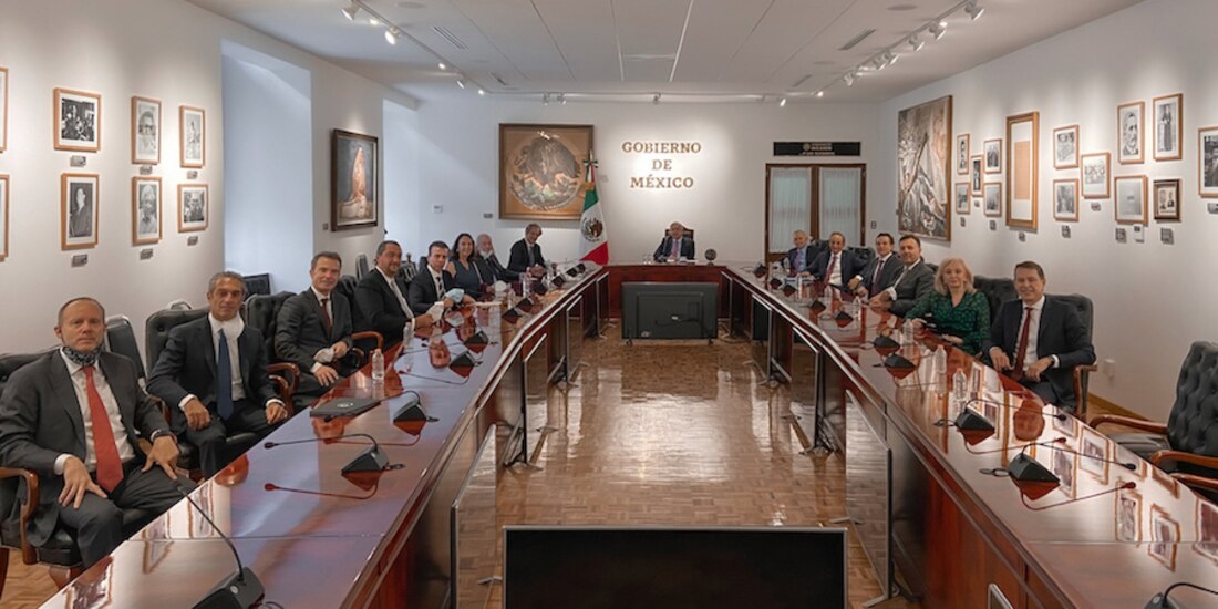 El Presidente durante la reunión con empresarios