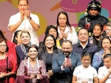LA JEFA de Gobierno, ayer, en el Auditorio Nacional, con invitados y funcionarios clave de su Gobierno