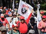 Fotografía de archivo de una manifestación de integrantes del Sindicato Mexicano de Electricistas.