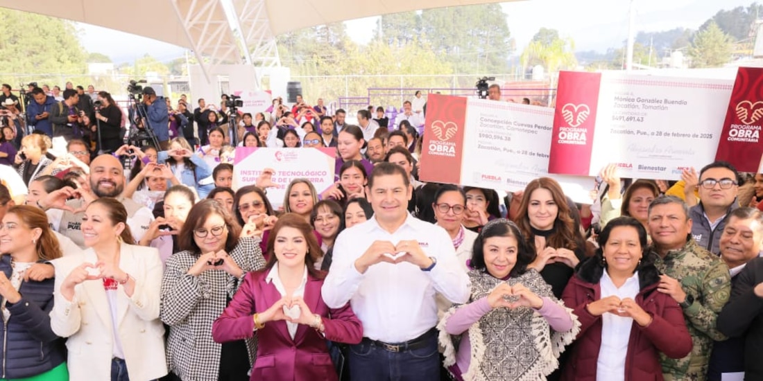 Autoridades estatales y municipales refuerzan el compromiso con la protección de las mujeres en la Sierra Norte de Puebla.