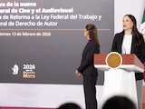 LA PRESIDENTA y la titular de
Cultura (der.), ayer, durante el anuncio