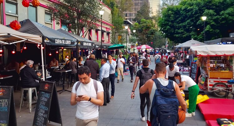 El ruido afecta el derecho al descanso, generando problemas de salud en la población.