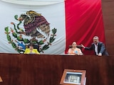 EL CONGRESO local, en la discusión de la Ley Electoral del Estado de Zacatecas, el domingo 16 de agosto. La legislación se reformó para que seis de sus 12 diputaciones plurinominales surjan a partir de las candidaturas de mayoría perdedoras, pero con mayor cantidad de votos.