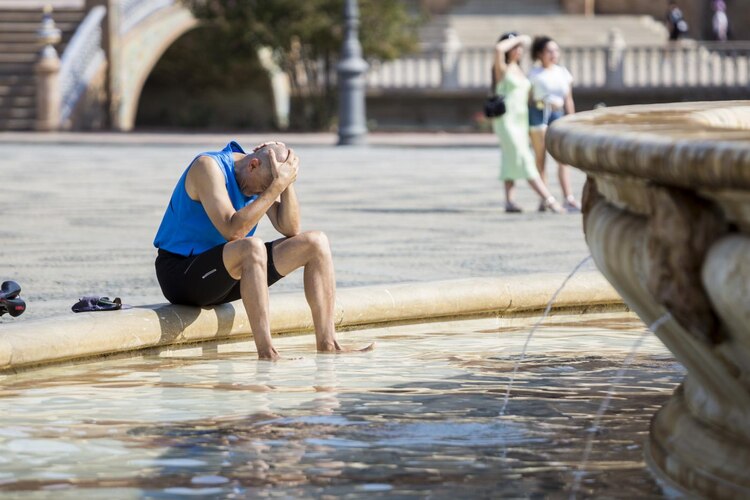Las altas temperaturas de la canícula pueden afectar gravemente tu salud.