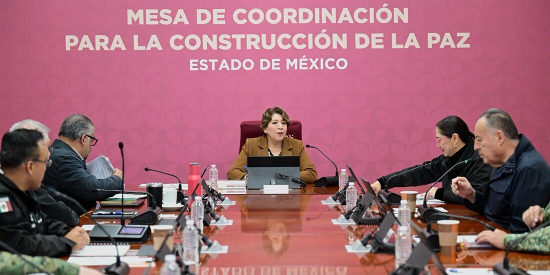 La Gobernadora Delfina Gómez Álvarez supervisa la estrategia de seguridad que logró una reducción histórica de la extorsión en el Estado de México.