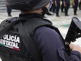 Un elemento de la Policía Estatal de Colima