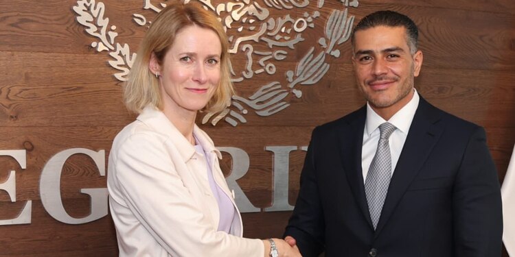 OMAR GARCÍA Harfuch y Kaja Kallas, en reunión, ayer