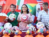 Senadora Beatriz Mojica Morga anuncia que busca abrir el mercado a los balones artesanales de Chichihualco.