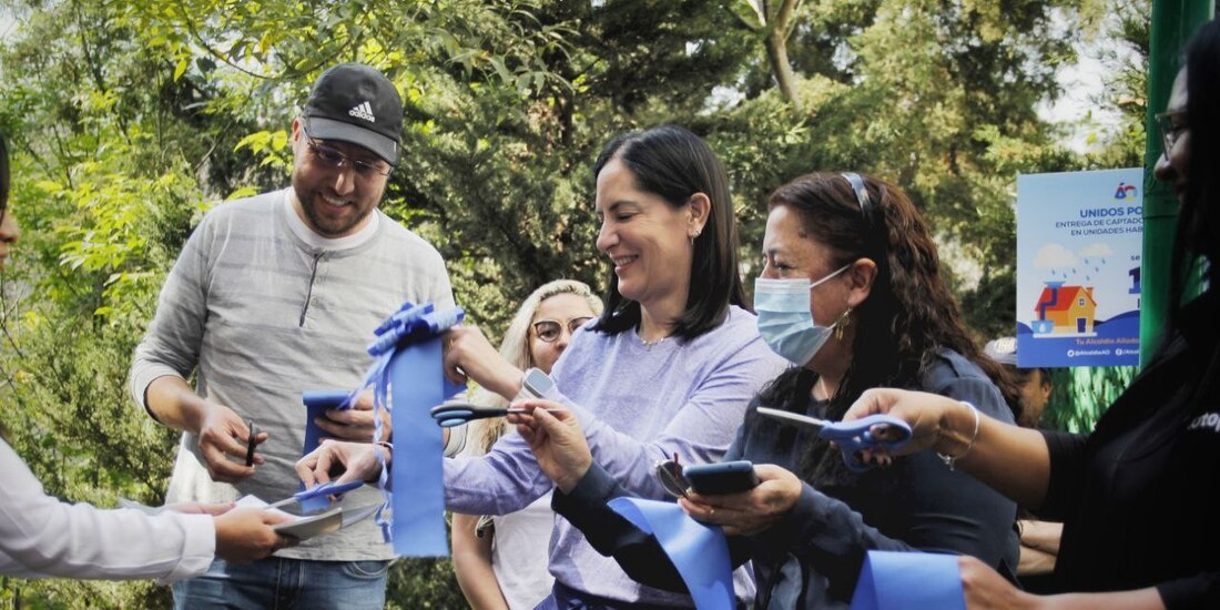 Lía Limón entregó sistemas de captación como parte del programa “Unidos por el Agua” en la alcaldía Álvaro Obregón.