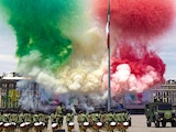 Aspectos del desfile patrio por los
216 años del inicio de la lucha de Independencia