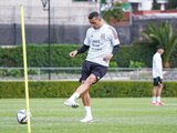 Rogelio Funes Mori durante un entrenamiento con la Selección Mexicana.