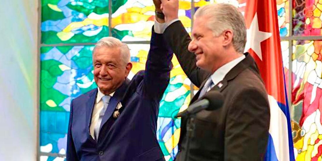 El Presidente de México, Andrés Manuel López Obrador, con su homólogo de Cuba, Miguel Díaz-Canel