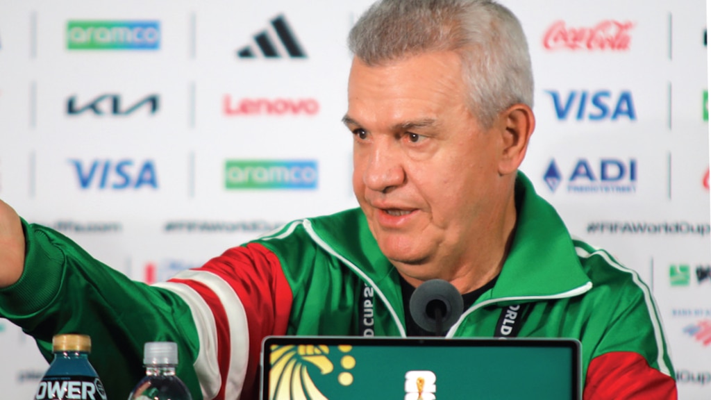 JAVIER AGUIRRE, en
conferencia de prensa, ayer