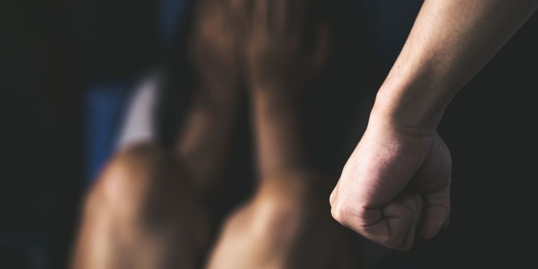 Instituciones gubernamentales buscan proteger los derechos humanos de las mujeres.