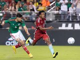 Una acción del partido amistoso entre México y Colombia.