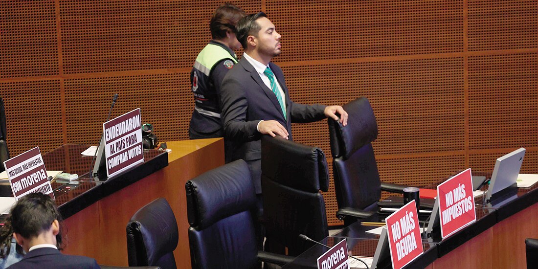 En el senado la oposición se pronunció en contra de nuevos impuestos, ayer.