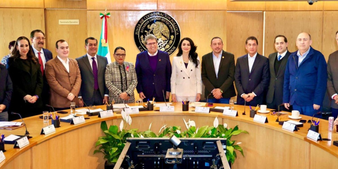 Rosa Icela Rodríguez se reúne con integrantes de la JUCOPO de la Cámara de Diputados.