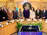 Rosa Icela Rodríguez se reúne con integrantes de la JUCOPO de la Cámara de Diputados.