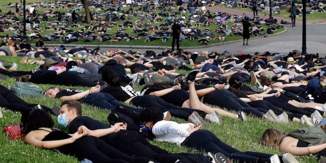 Manifestación en Boston por el crimen de George Floyd, ayer.